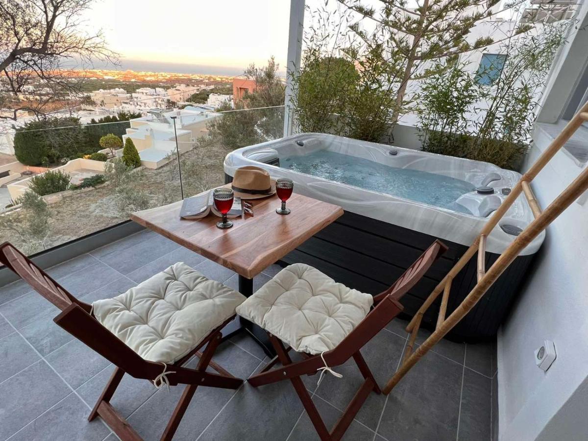 Divino Suites (Adults Only) Fira  Exteriér fotografie