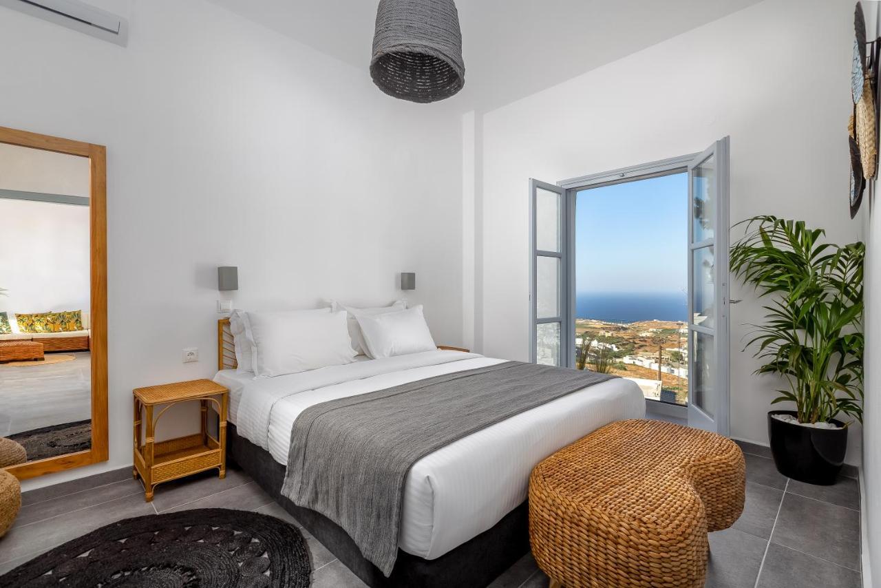 Divino Suites (Adults Only) Fira  Exteriér fotografie
